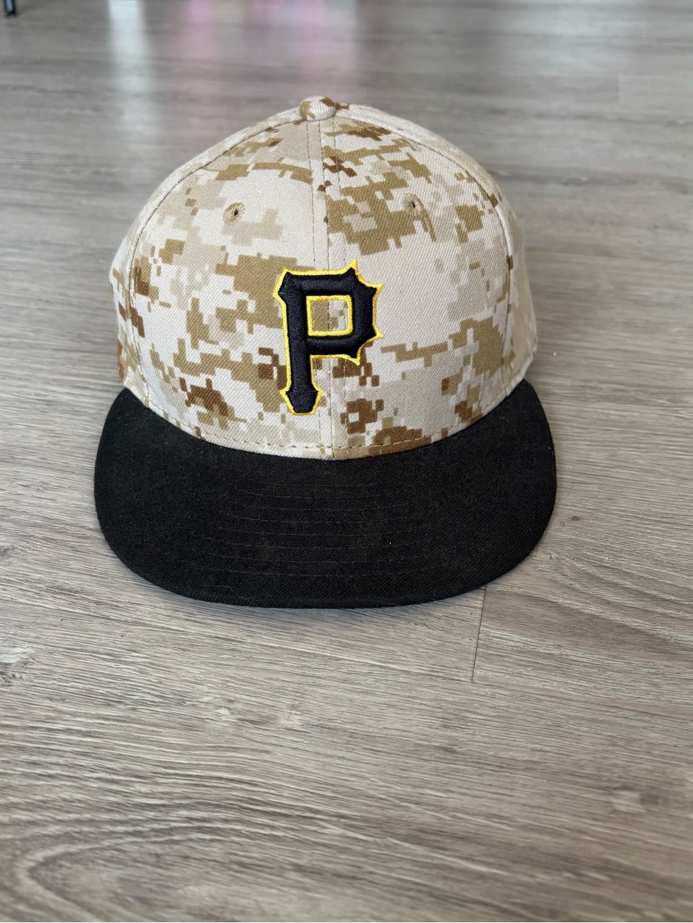 Pittsburgh Pirates Camo Hat - Tan, Black & Yellow
